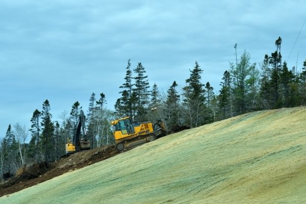 Hill Excavation in Simi Valley