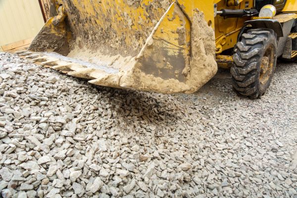 Driveway Gravel Removal in Simi Valley