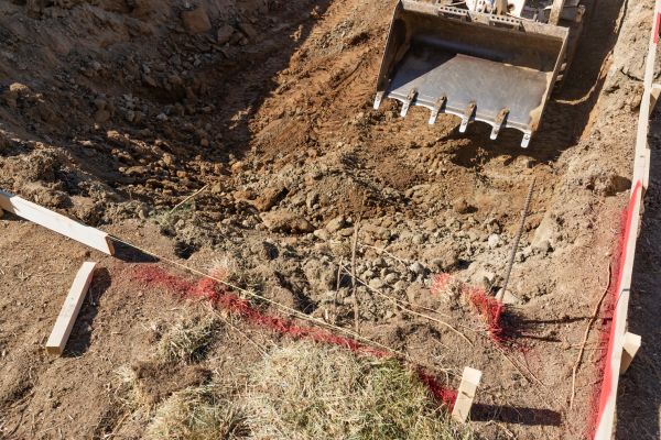 Cost of Lawn Regrading in Simi Valley
